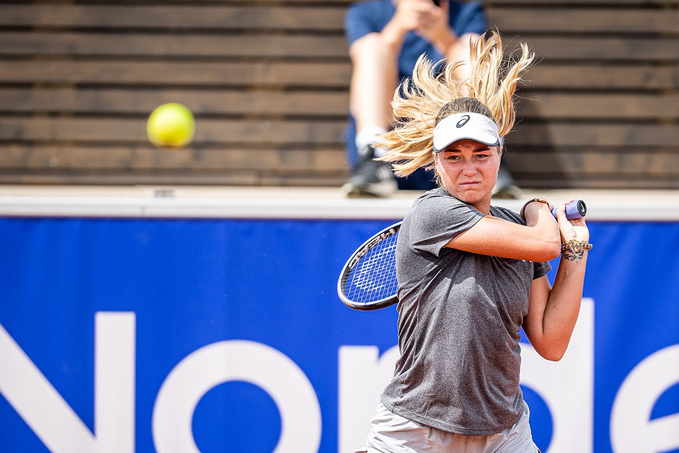Хромачёва и Бабош вышли в финал парного разряда турнира WTA-250 в Руане